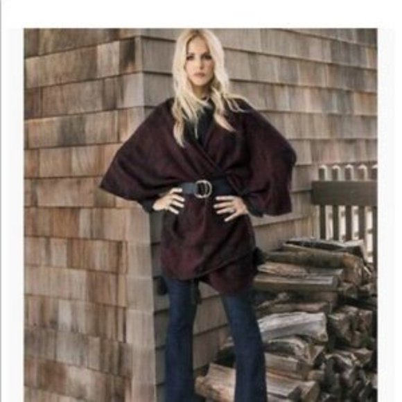 Cleobella Sevigny Caplet from Anthropologie - Picture 3 of 8